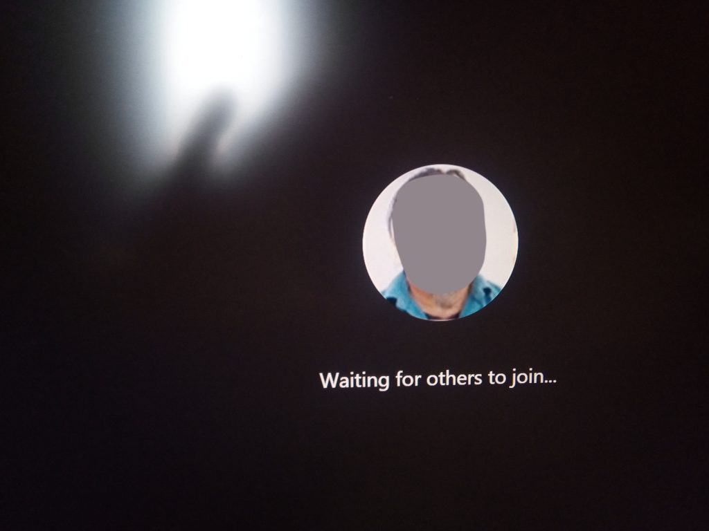 screenshot waiting for others to join teams meeting